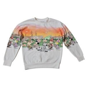 Peanuts Halloween Sweatshirt Ladies Size xs Oversized Fall festive Charlie Brown